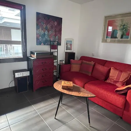 Un Balcon Sur La Mediterranee